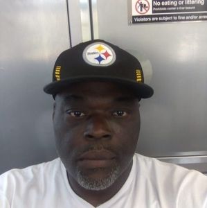 Meet your Posher, Dyron